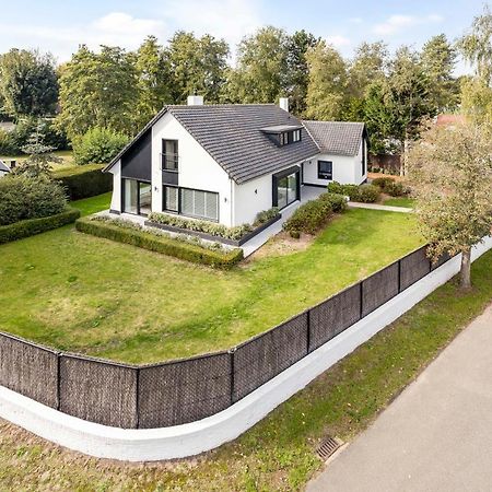 Villa Miro Сінт-Ідесбалд Екстер'єр фото